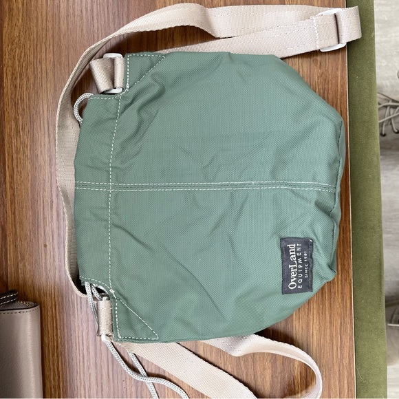 Overland crossbody bag - Picture 2 of 6